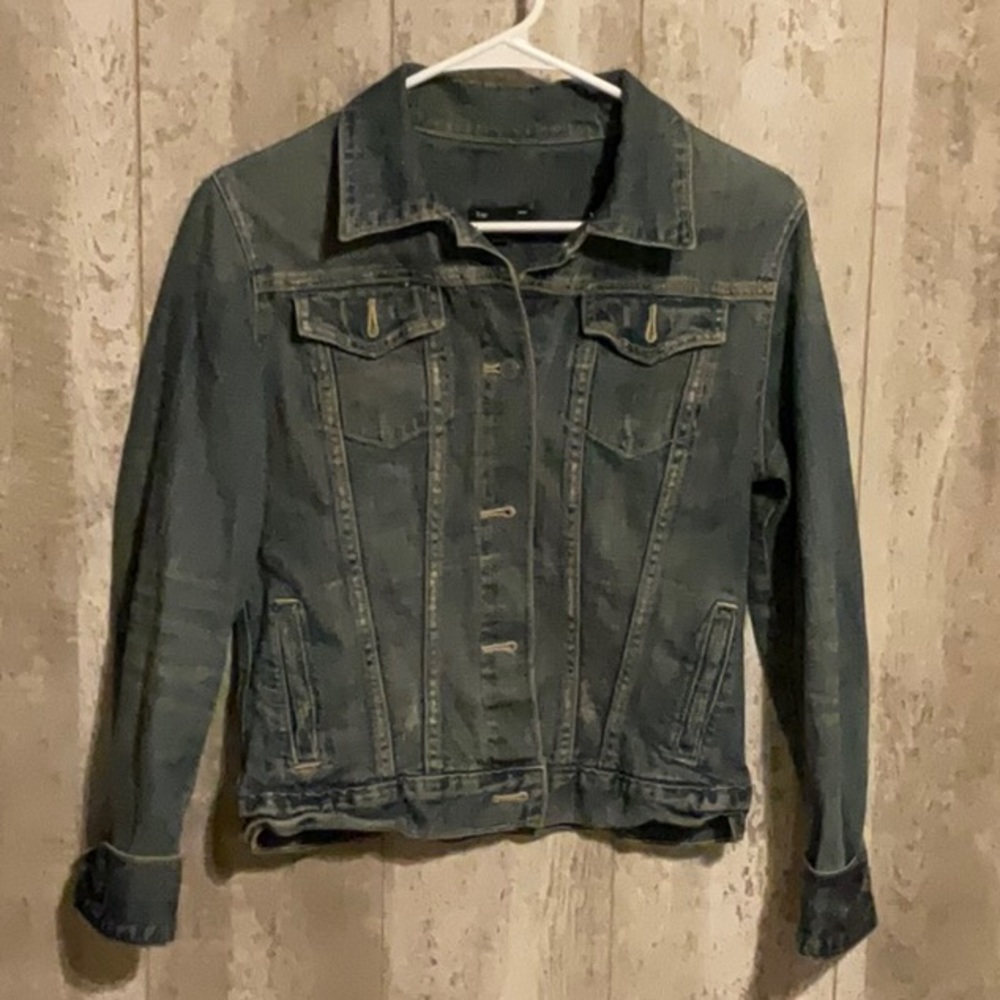 Gap Women’s Blue Jean Jacket .Size M